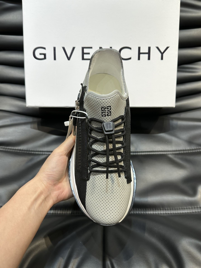 Givenchy Sneakers